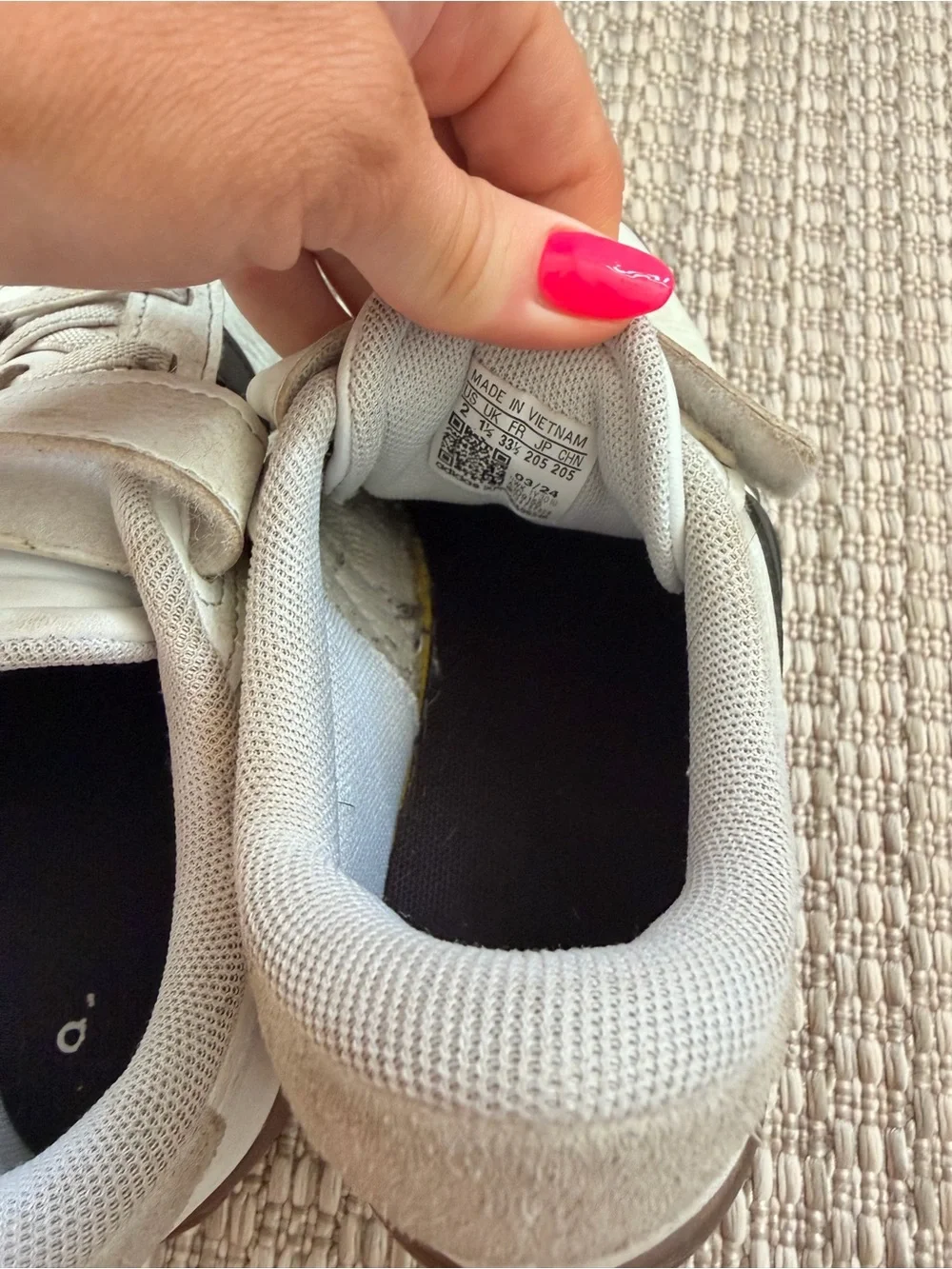 adidas Kids Cream Sneakers with Black Stripes and Brown Soles